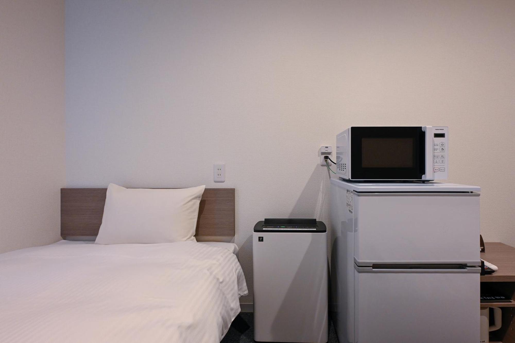 Hotel R9 The Yard Kanra 外观 照片